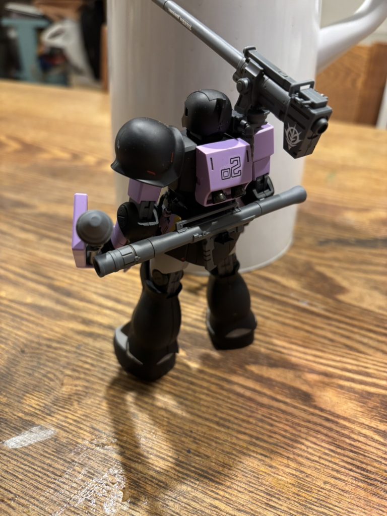 バズーカは飾りですね笑