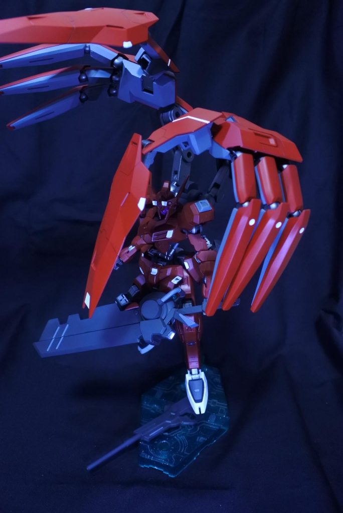 一言肉眼だと暗めの赤なんだけど写真って難しいね…塗装メモMr.カラーエアブラシ+ファレホ筆塗りガンダムフレーム   メカサフ ガンメタ 装甲赤   キャラクターレッド+黒 装甲グレー、武器     ジャーマングレー装甲白   ホワイトビッグハンドユニット赤   キャラクターレッド+ちょっぴり黒ビッグハンドユニットグレー   ニュートラルグレーその他差し色(白、グレー、銀等)   ファレホ筆塗りトップコート  艶消しスムースクリア スミ入れ  エナメルブラック