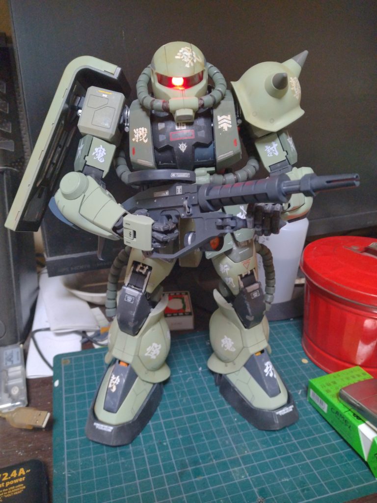 ネオジムの重量が不安でしたが保持は可能