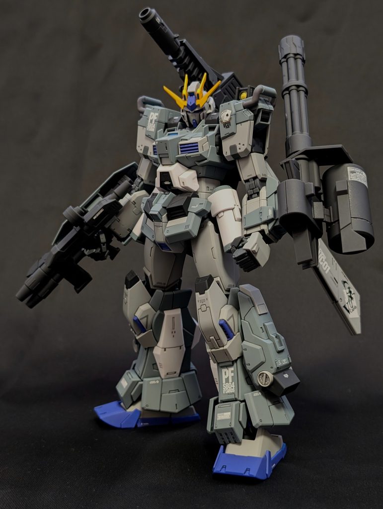 この力強いシルエットに一目惚れしました(笑)