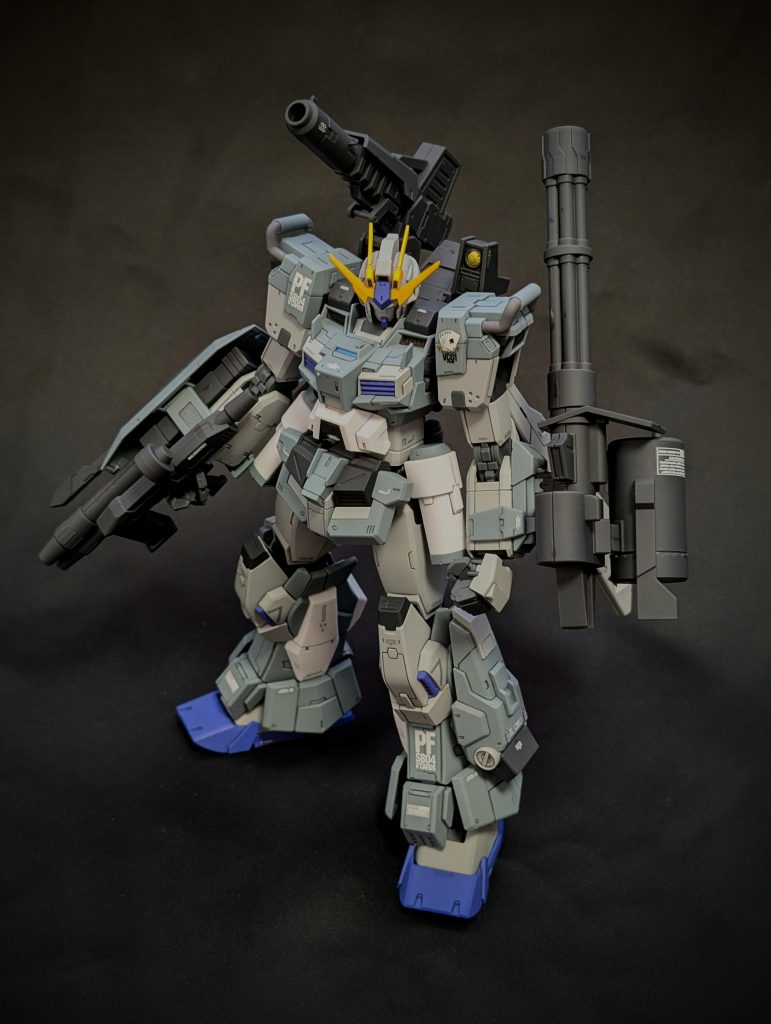 MGガンダムストームブリンガーP.F. 缶スプレー部分塗装–3枚目/制作者：Hacchi-Viper