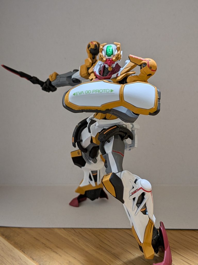 バイザーは閉じた状態しか作ってませんwww