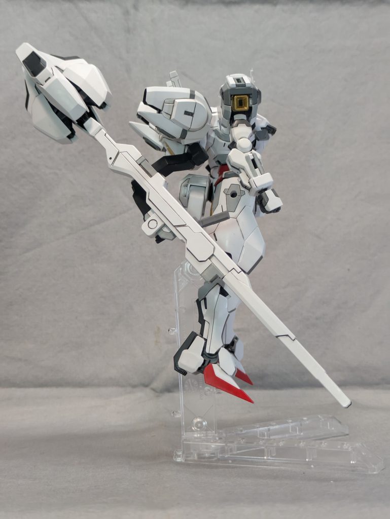 今回初めてタミヤの墨入れ塗料使いまして、引き締まった印象になりますね。