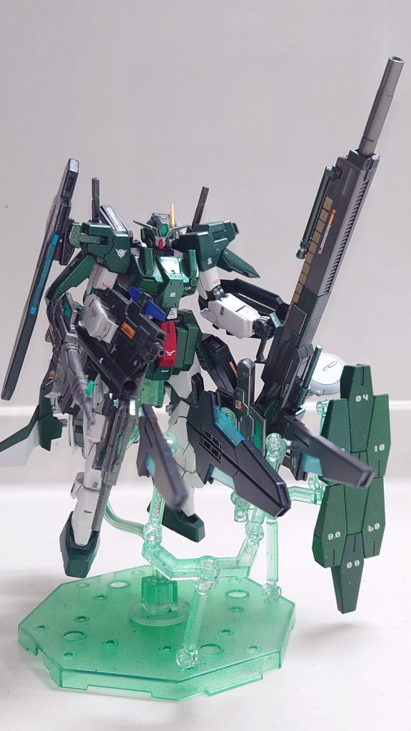 合体ギミックも作れて武装ももりもりで大満足です！ケルディムやりたい事はこれで完了しました！次はアリオスを作っていきたいと思います(gundam-kao6)最後まで見て頂いてありがとうございました！