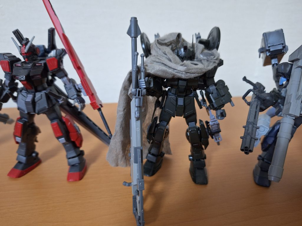 ブラックライダー特戦狙撃仕様です。レドーム２つで通信及び観測を行い、狙撃手として活動します。