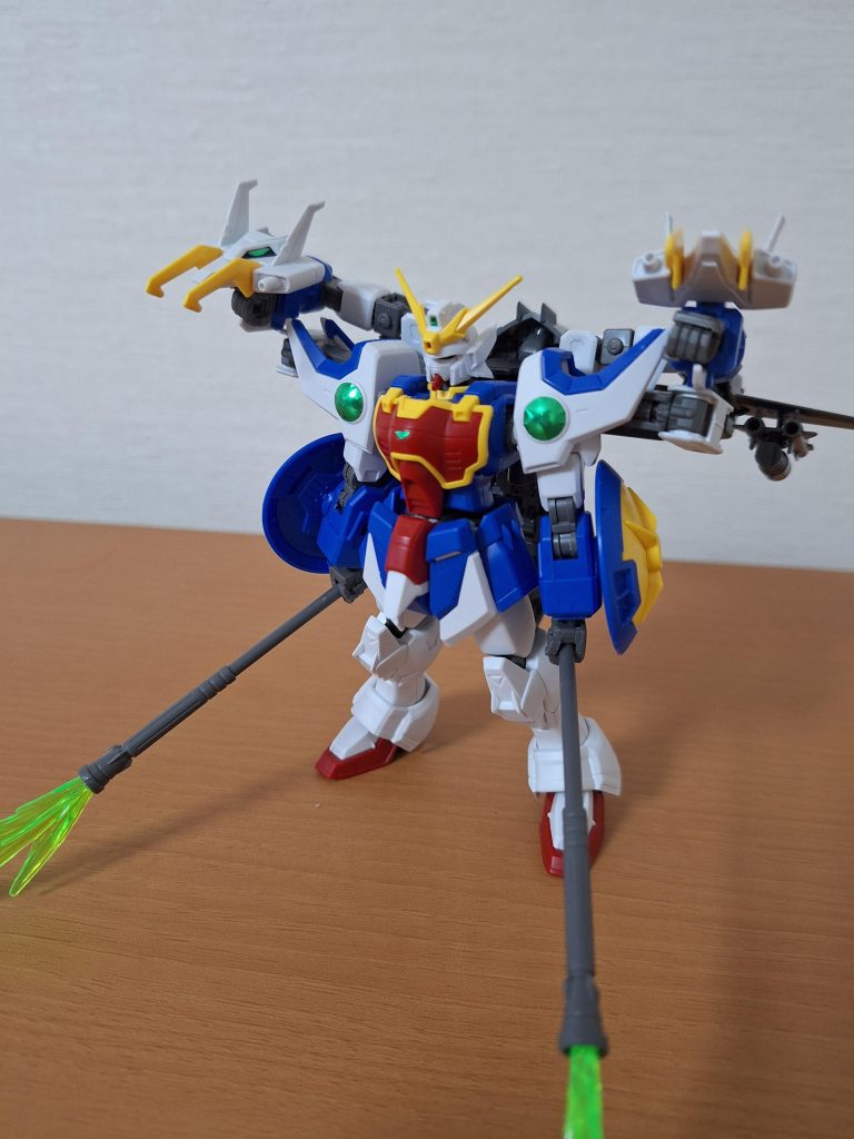 まえにとうこうしていた、しぇんろんがんだむそりっどらぷたーそうびを、ついんどらごんふぁんぐにしたよ。