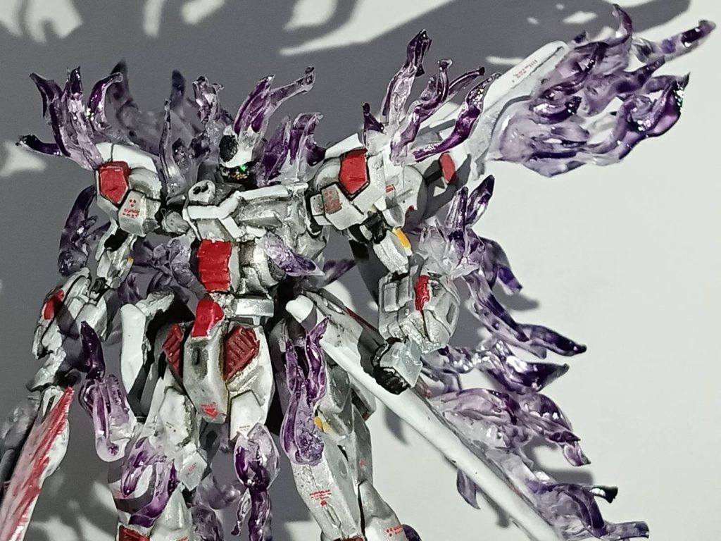 ガンダムアーティファクトph5の027シルヴァ・バレト・サプレッサーからのミキシングでゴーストガンダムを作成しました。