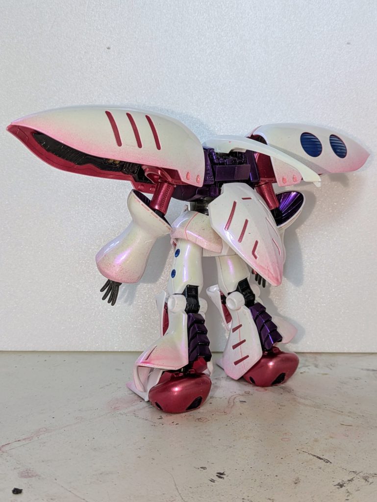 乾きが甘かったのか、グラデーション部分が滲んでしまってるところもチラホラ…(⁠´⁠;⁠︵⁠;⁠`⁠)