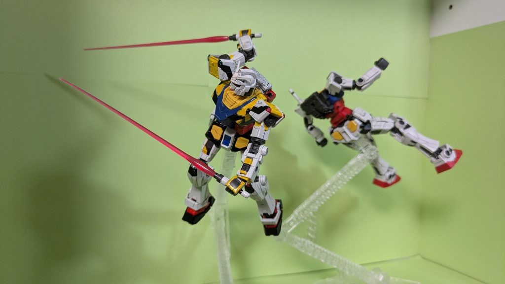 白いガンダム「やるな横浜ガンダム!だが、ここまでだ!」白いガンダムが、勝った!