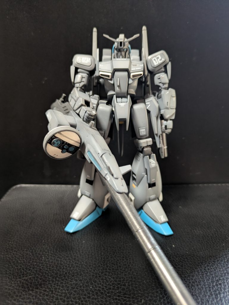 ゲスト出演的な旧キットのC1になります。この時代にかなり高度な変形を可能にした秀逸のキットだと思います。ちょっと頭部が大きいかな?