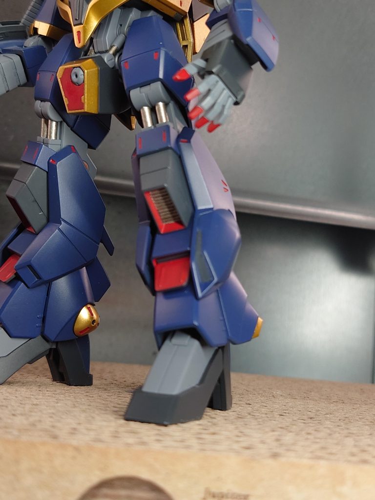 塗装レシピグレー……メカサフlight黒……メカサフSuperHeavy → ティターンズブルー2紺……メカサフSuperHeavy → ティターンズブルー1赤……シタデルカラーのメフィストンレッド金……メカサフSuperHeavy → スターブライトゴールドシルバー……チタンシルバー