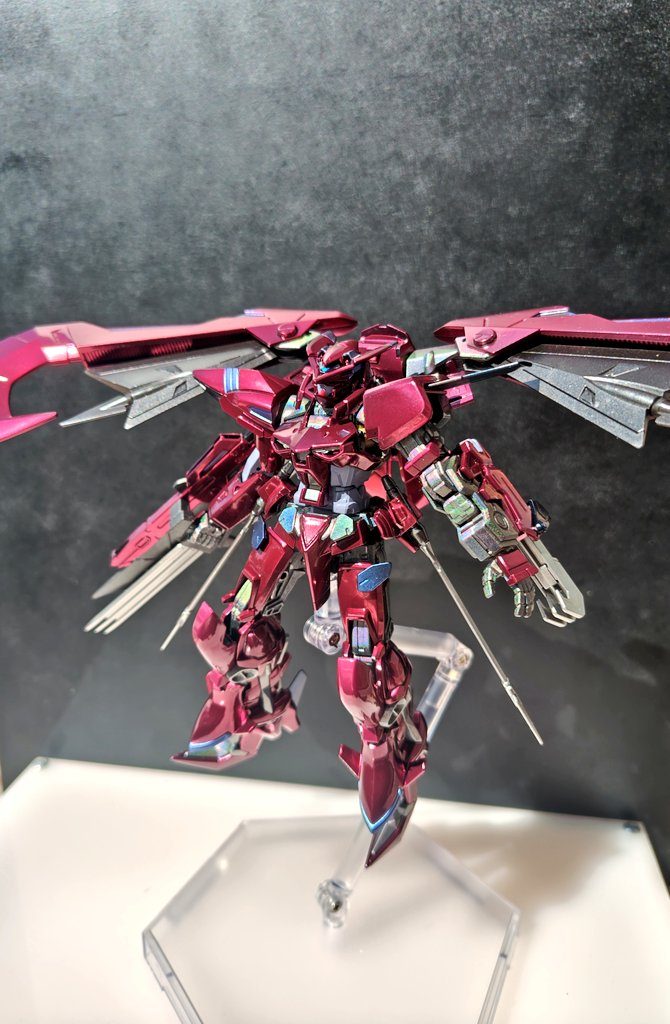 HGアストレイゴールドフレーム天–2枚目/制作者：@Kazon1221