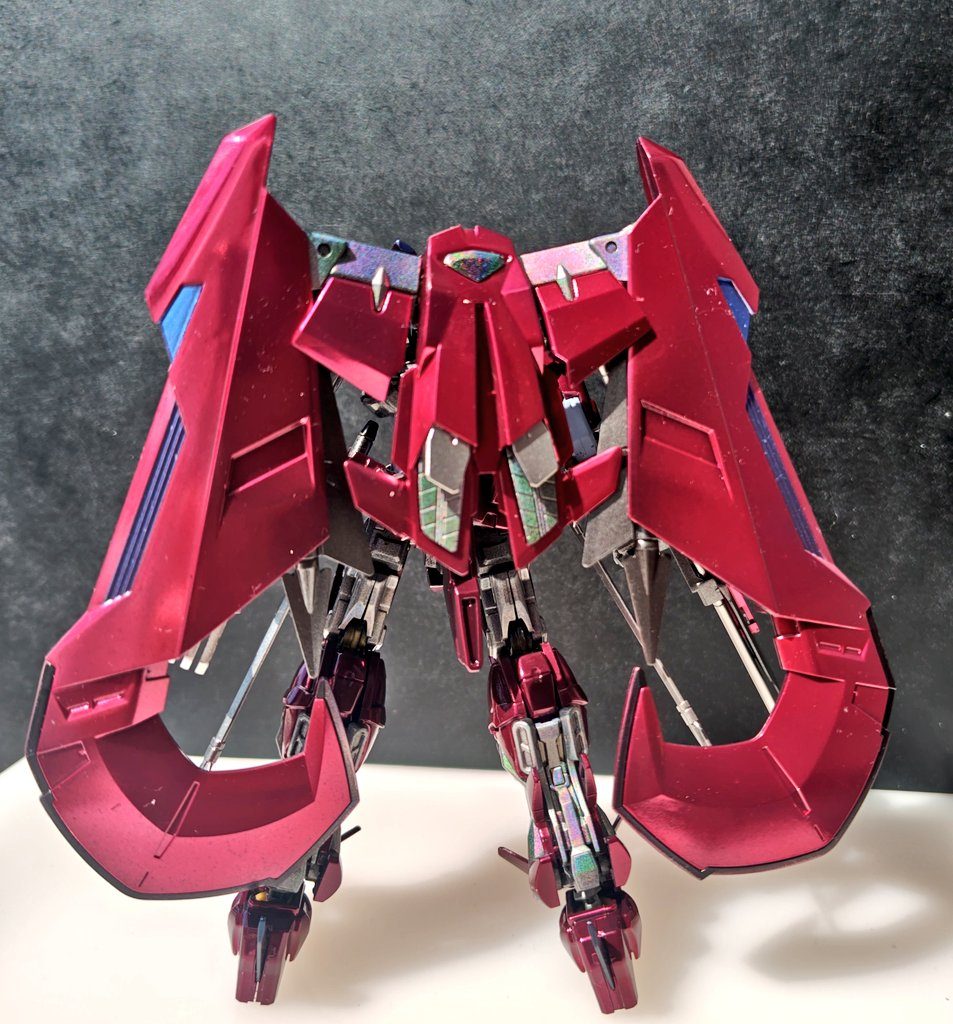 HGアストレイゴールドフレーム天–4枚目/制作者：@Kazon1221