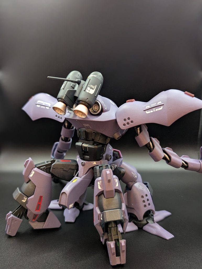 四脚で鈍くさそうだな〜