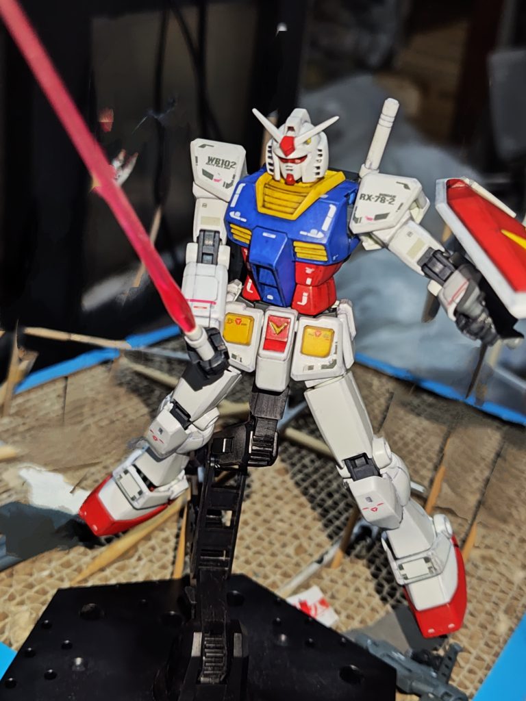 アイキャッチ風に、ビームサーベルを振り下ろすポーズ！カッコいい😊