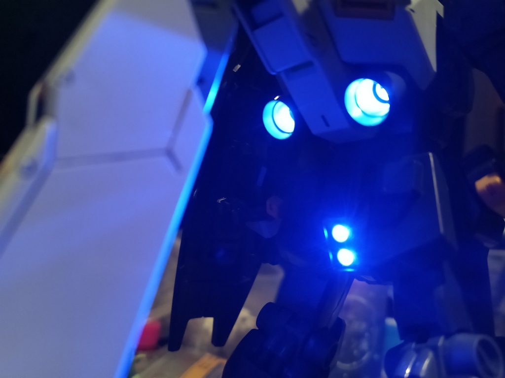 バーニアは安定のブルー