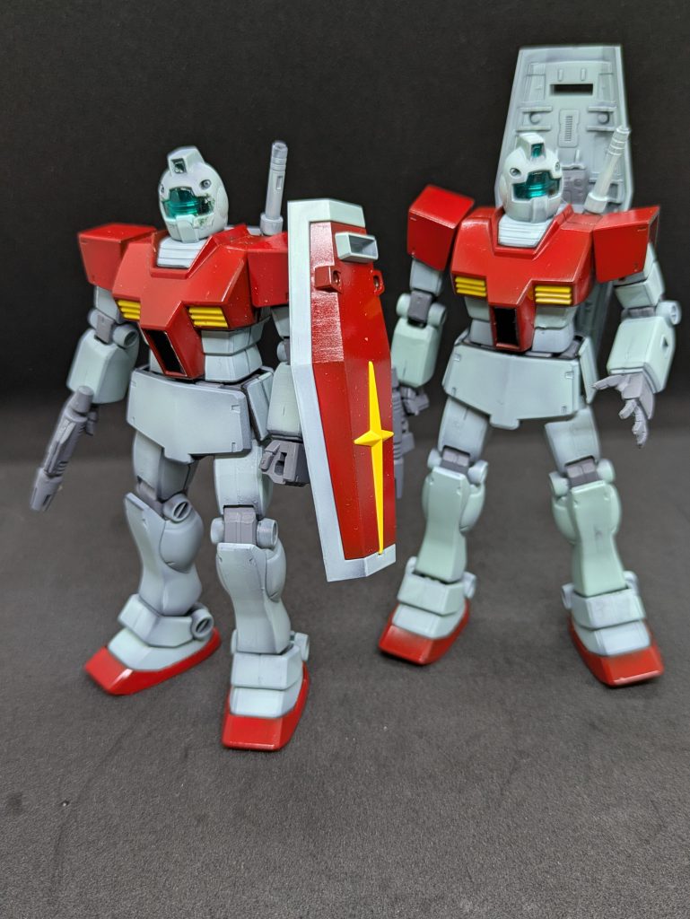 まずジムからです。発売日は2001年4月。当時の定価は700円。HGでも古い方になりますが、見て下さい素晴らしい出来でございます。もちろん素組みで色塗っただけです。それでこの出来ですからねー。完璧超人ですよ。