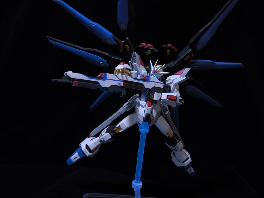 HGCEストライクフリーダムガンダム弐式–4枚目/制作者：ドス恋マンディブラリス