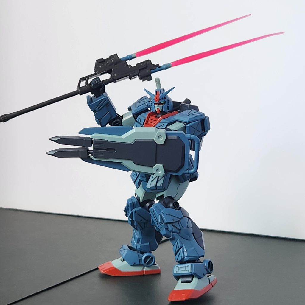 こちらも正月に仮組みしたものです。ジオングに時間を使ってしまいましたが、何とか完成しました。