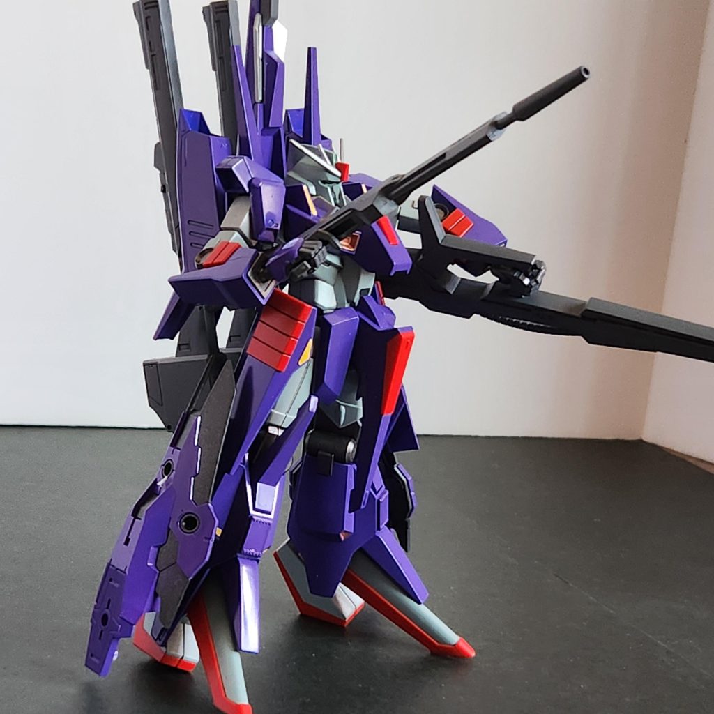 ドム用に買ったパープルが余ったのがきっかけです。