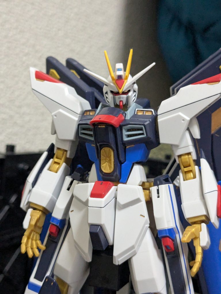 少しの修正で面構えが変わりました!