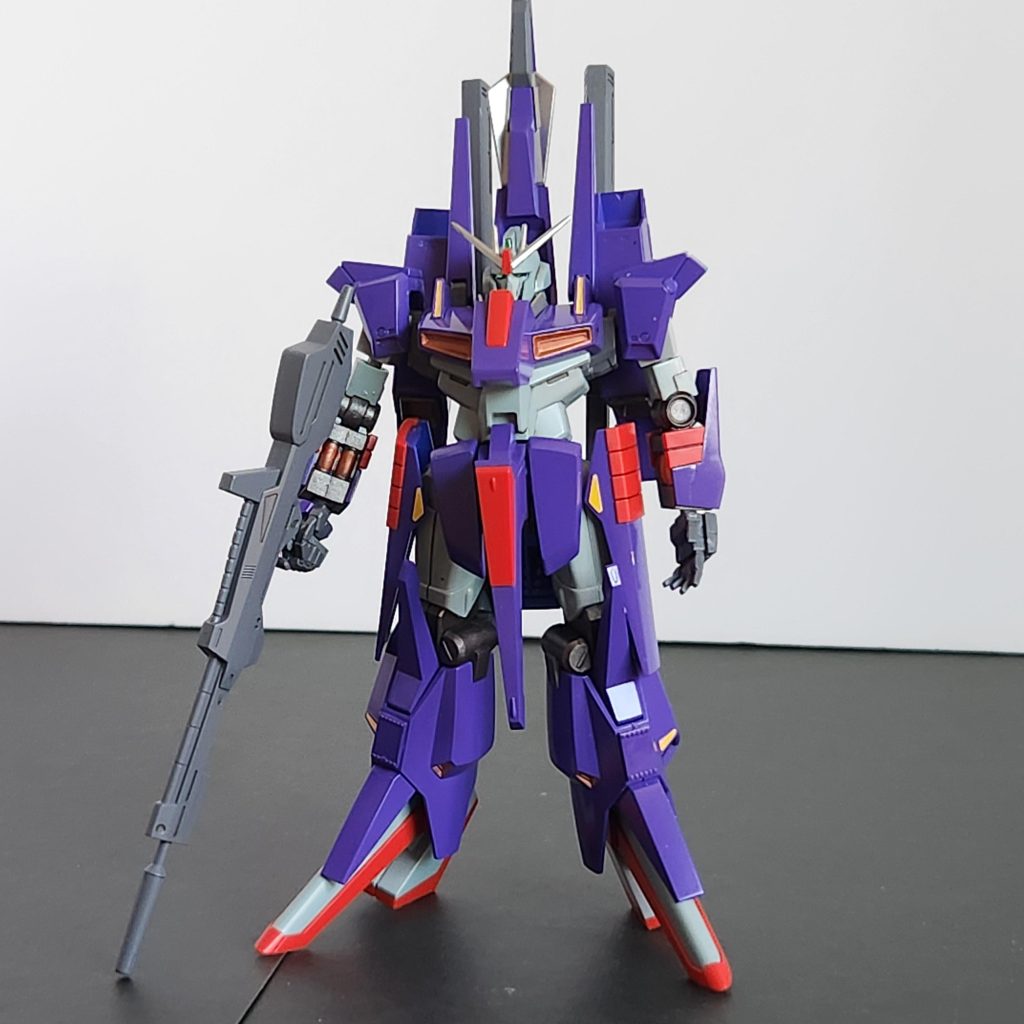 正直サイコガンダムマークIIみたいな色になってしまいました。