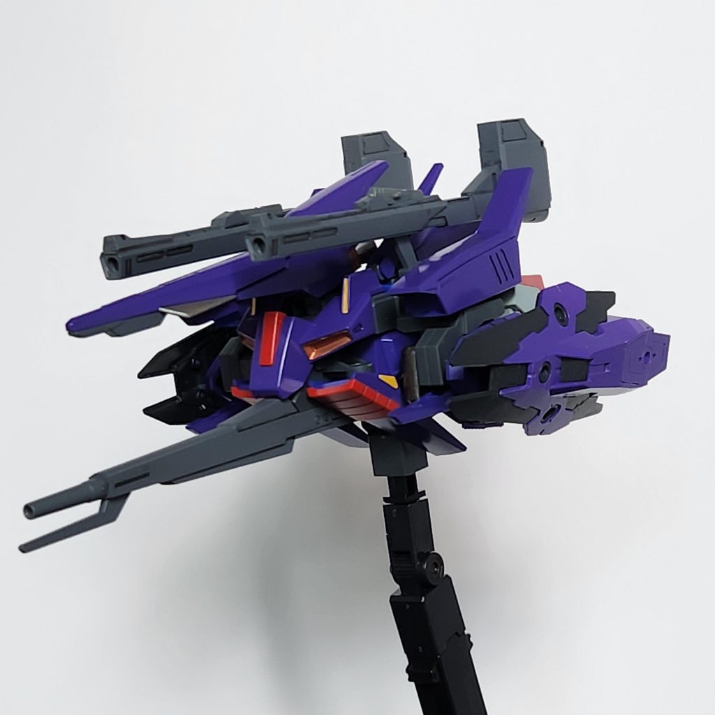 脚部に追加装備付けてみました。