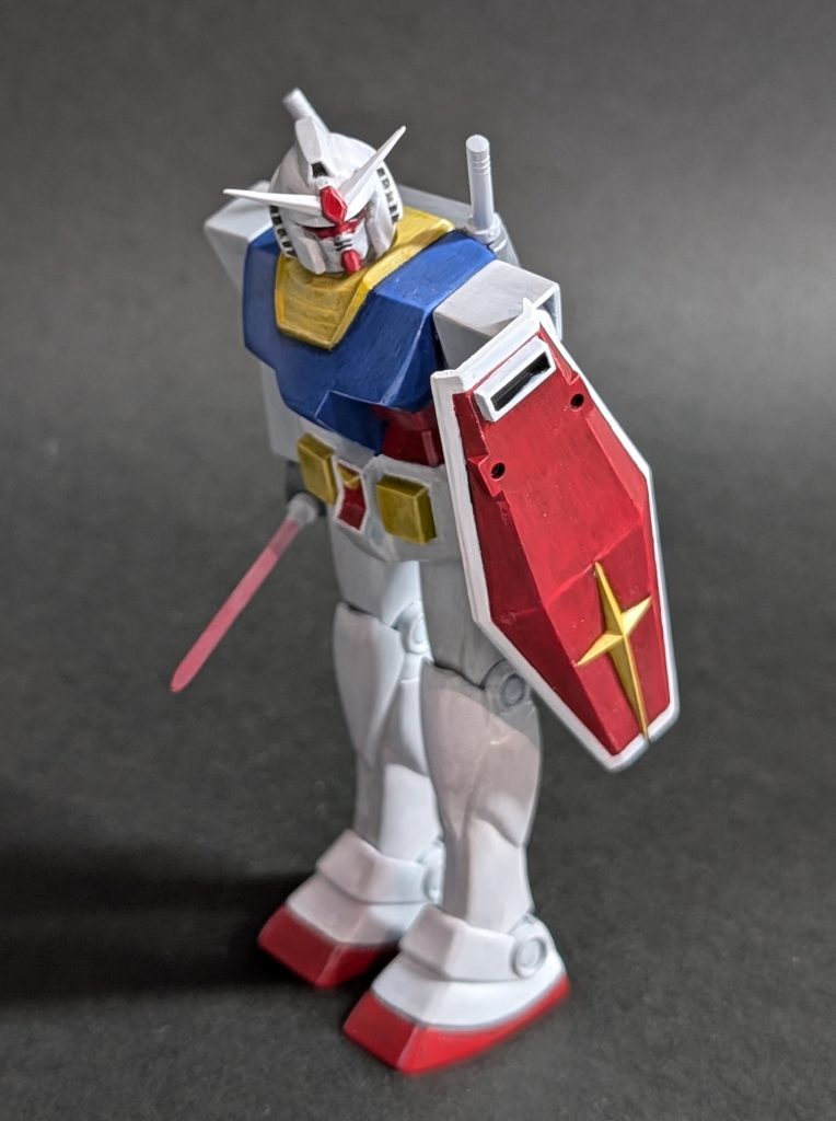 このポーズが一番落ち着くホームポジション。