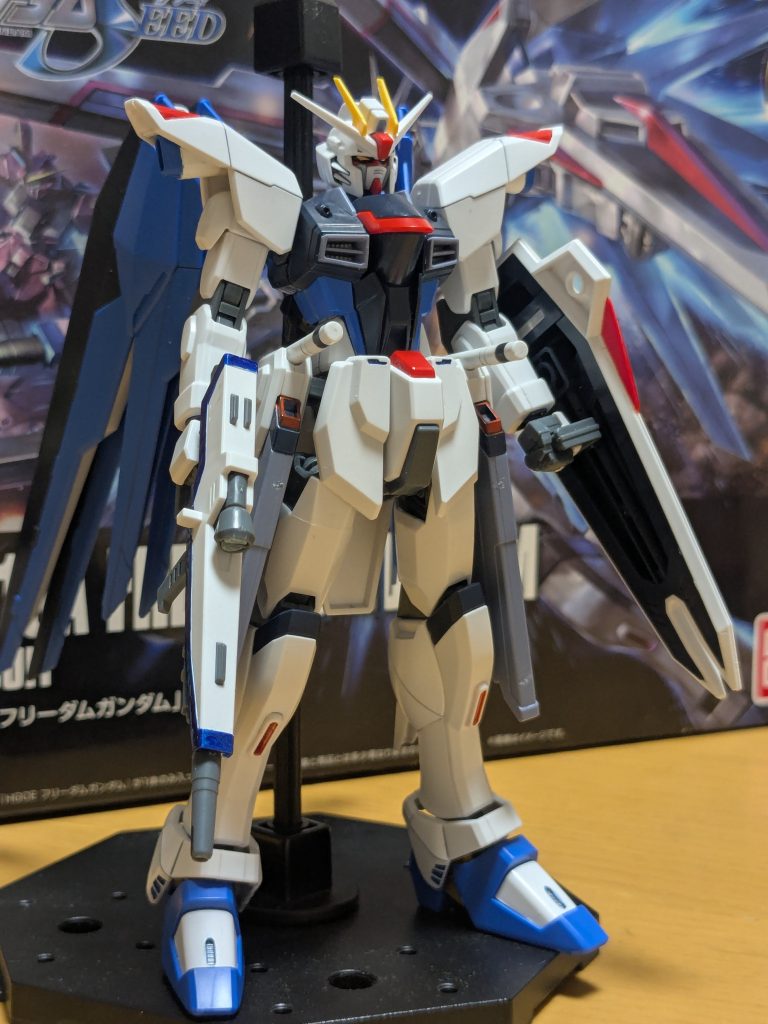 スタイルもフェイスも良くなりました！メタルロボット風になった気がします