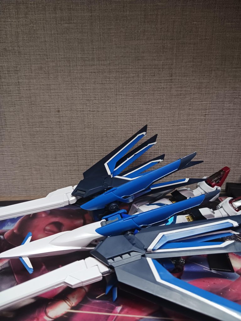 さらに、変形機構が搭載されていることです！大気圏突入が早くできるようになります！