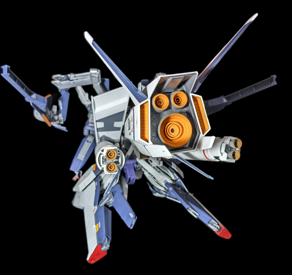 まあとにかくデカイ私が組んだキットでは一番大きいかも