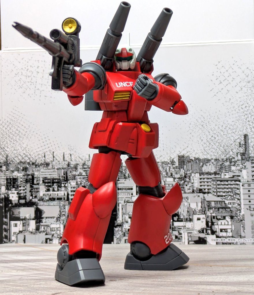 この2機を含めて3機体制となったWB隊のガンキャノンであったが、WB隊のパイロット不足からカイ・シデン、ハヤト・コバヤシの予備機として203号機はハンガーに格納されていた。その後、ホワイトベースがルナツー基地に寄港した際にルナツー所属の第7連合艦隊第1機械化混成大隊のパイロット数名がWB隊へ異動。その1人が一年戦争中の国連軍エースの1人で後にラプラス事変直前のサイド6イズマコロニーでRX-78-X00と死闘を繰り広げたシイコ・スガイだった。