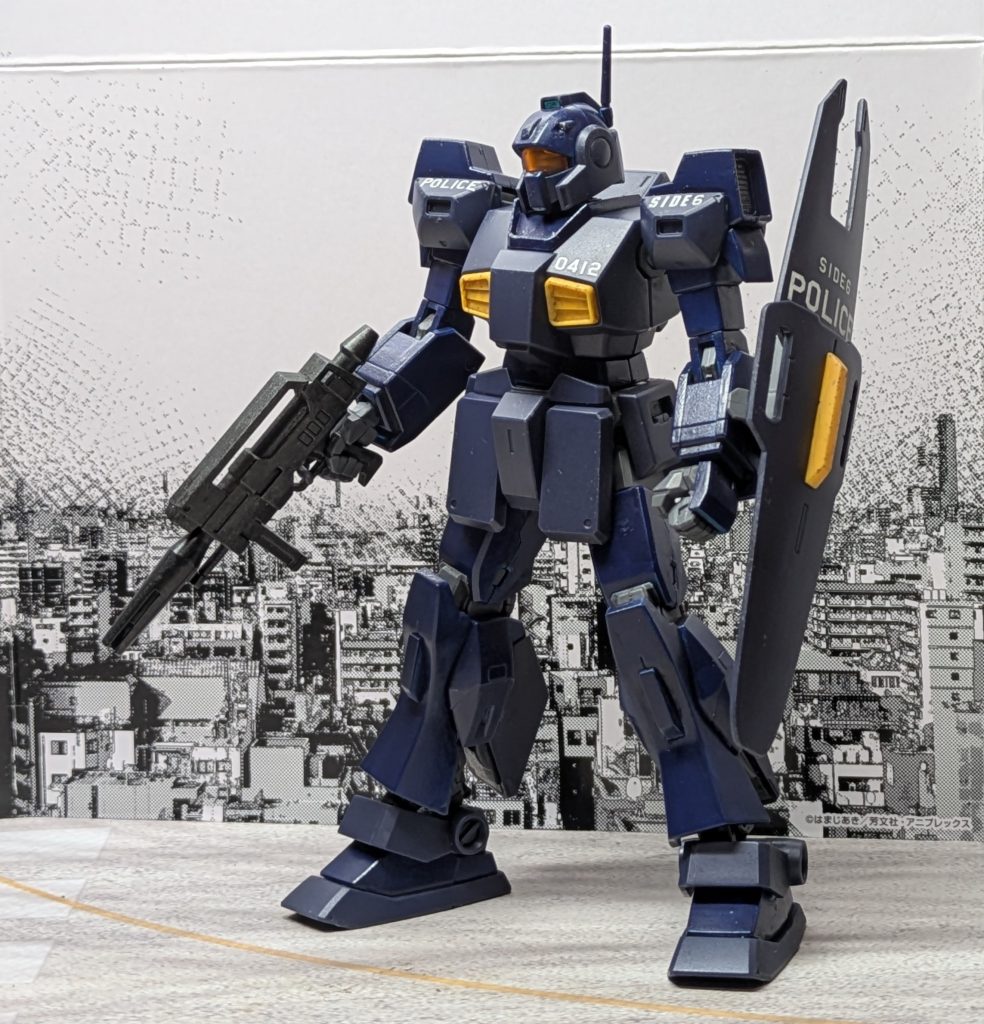 このMSA-003MPネモは軍警察司令本部があるイズマコロニーの第1装甲機動隊へ主に配備され、高い検挙率を誇ったが、市民からは軍警察自体の市民に被害が出かねない強引な捜査や難民に対する横柄な態度から反発も大きく、機体カラーも軍警察が