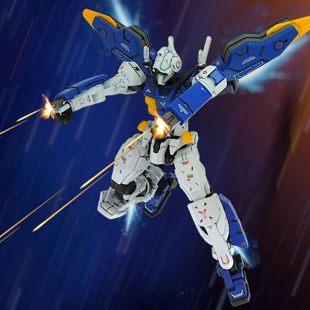 工作としてはバックパックがボリューム不足な感じがしたので変更、脚部に追加スラスター腕の部分がアレックスっぽいデザインなので、ガトリングを仕込みました