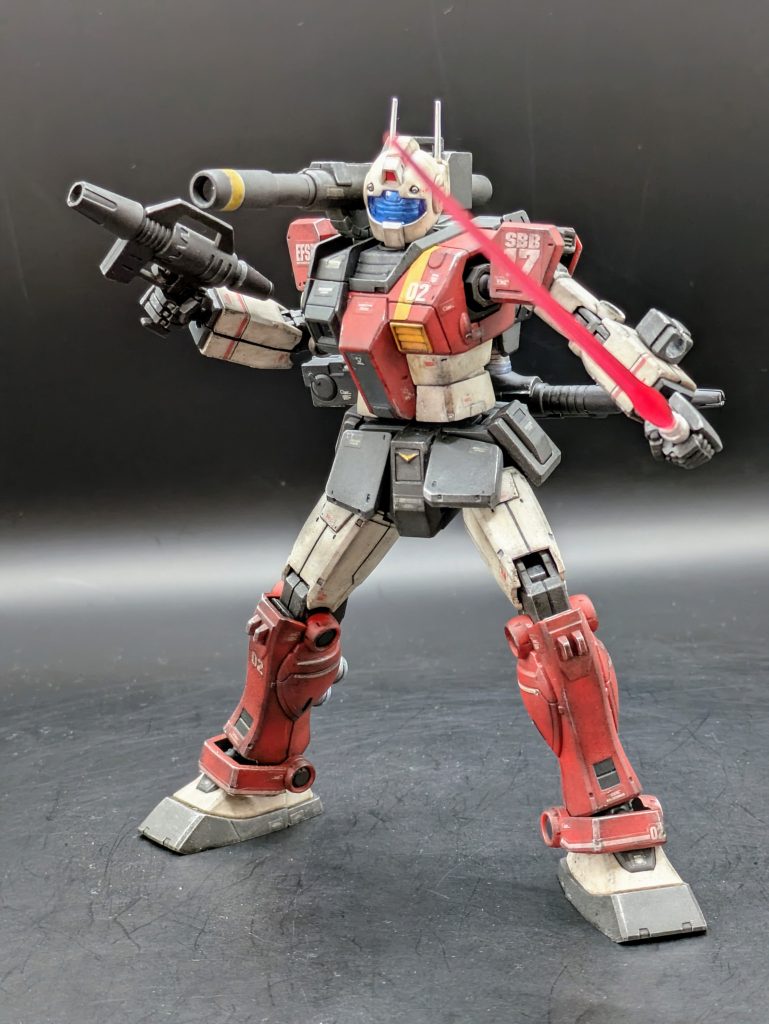 可哀想だから、お仲間からサーベルとライフル借りてきた🙇‍♂️