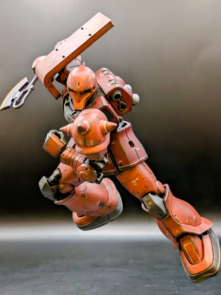 しっかり肩アーマーの合わせ目も墨入れしました❗️（嘘です❗️意図してません💦）