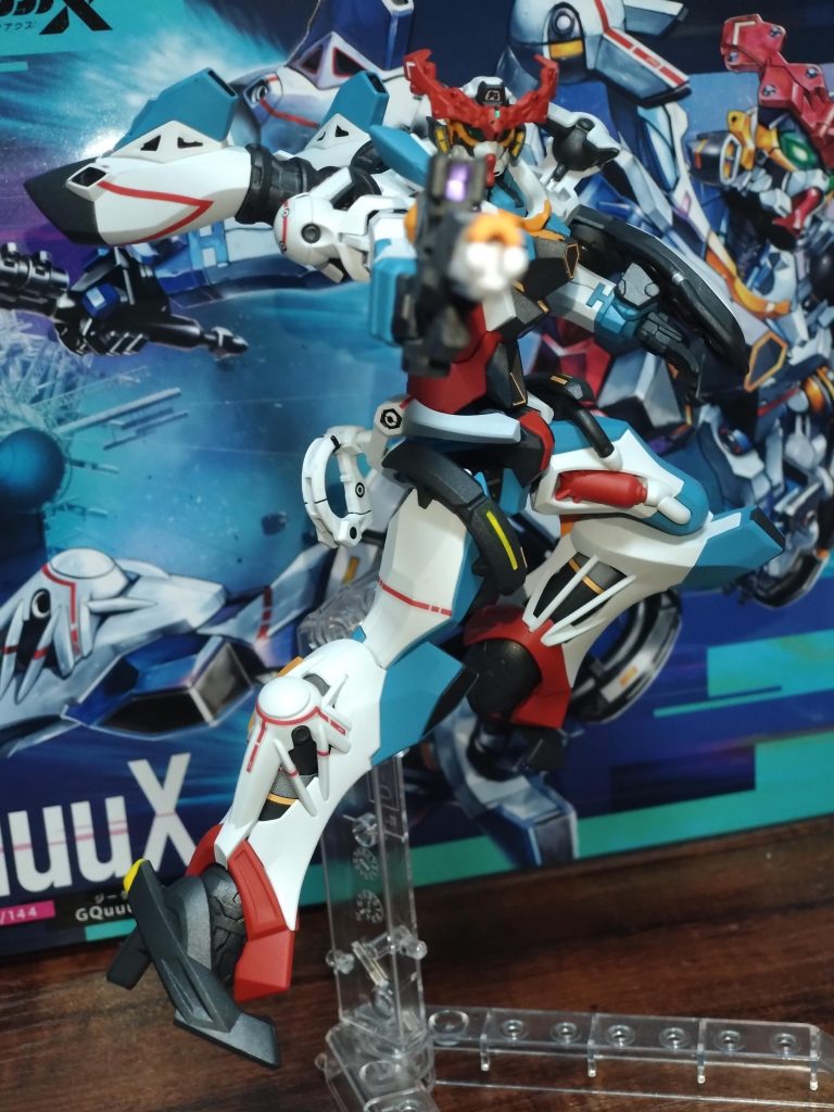 ガンダムのアイキャッチのあのセリフは「ショッ～ト！」って言ってるらしいですよ、おれはシャーア！に聞こえてました