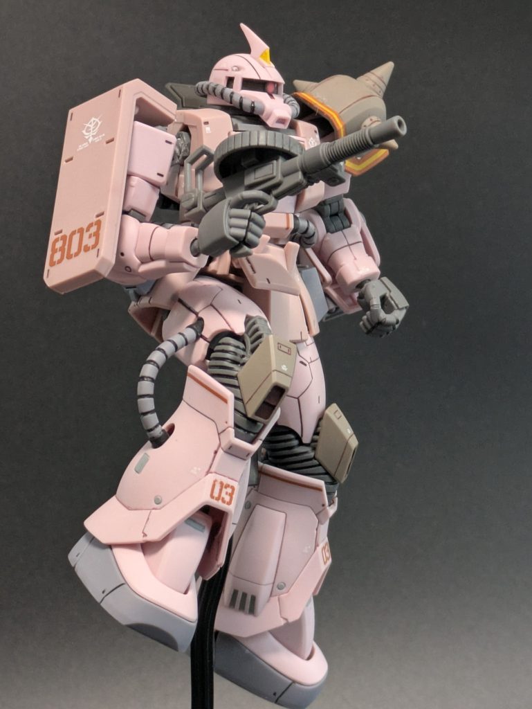 なんかキットの箱絵でありそうなポーズ??