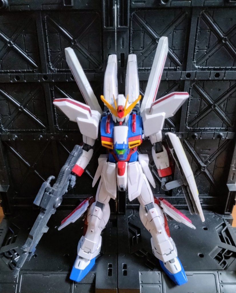 赤いガンダムエックス