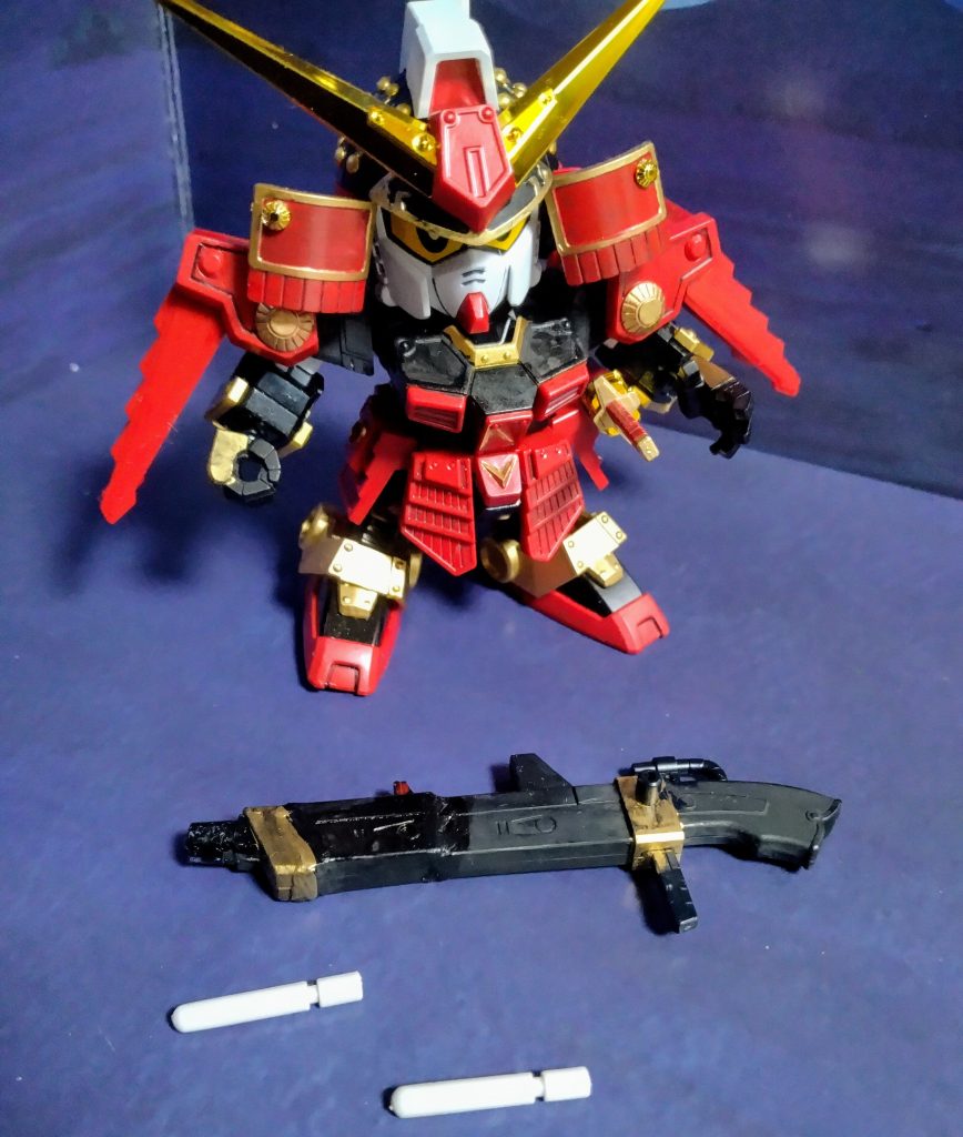 ライフルは旧キットとミキシングで弾丸発射するように改造✌️やっぱりBB戦士はライフル弾発射しないとね。