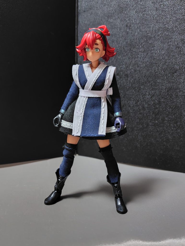 スレッタ用のも作ってます。コチラはアームカバーやレッグカバーを追加で作ってます。