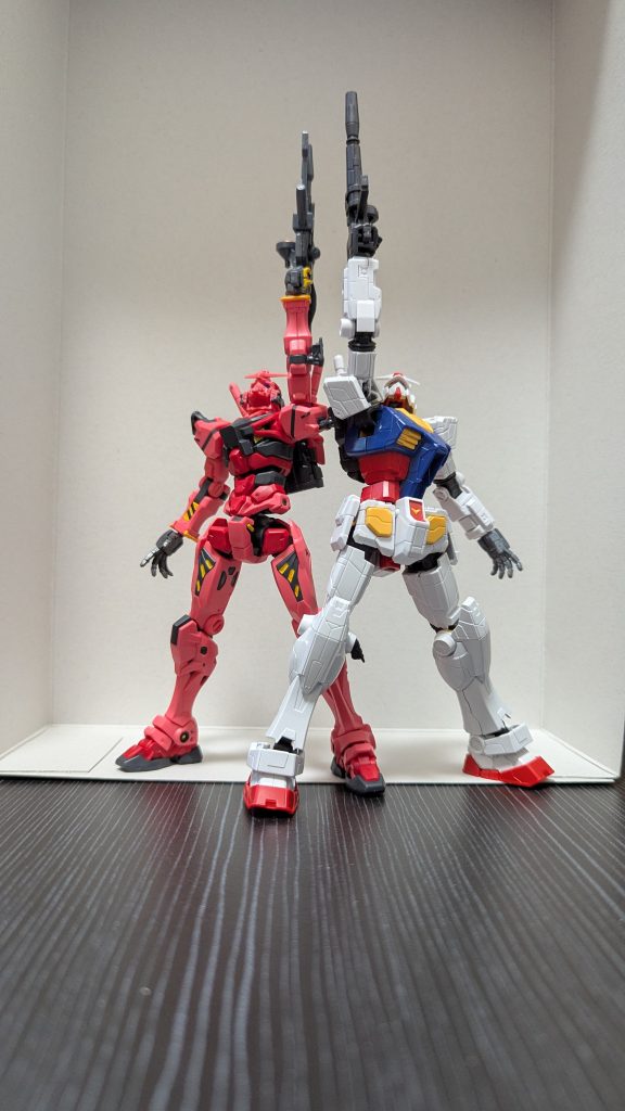 赤い人「いくぞ！アムロ君！！」天パ「やるぞ！シャア！！」