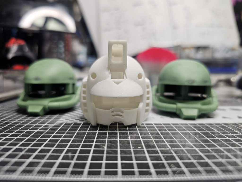 頭のヒケが激しかったので瞬着パテで無かった事にw