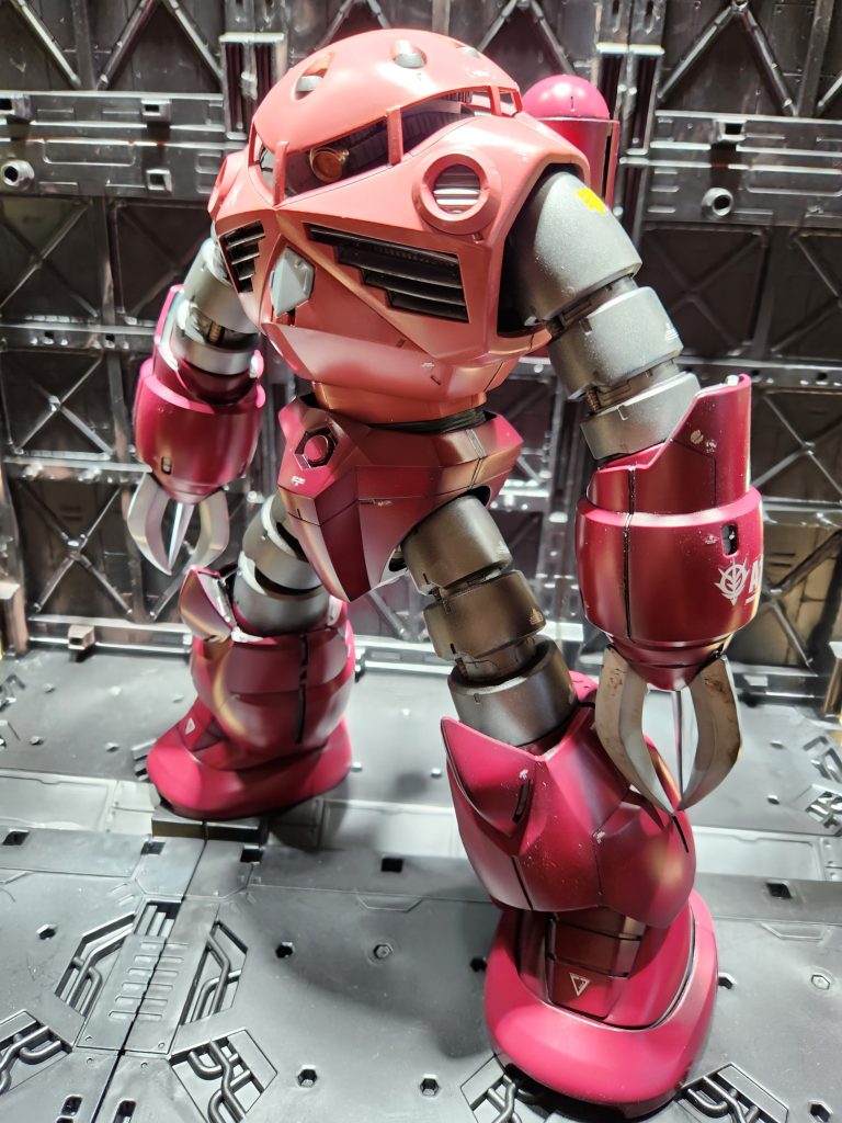 スジ彫り追加の他に、全体的に各部モールドを彫り直して強調しました。それと目立ちはしないですが、追加パーツで気持ちディテール追加しました。