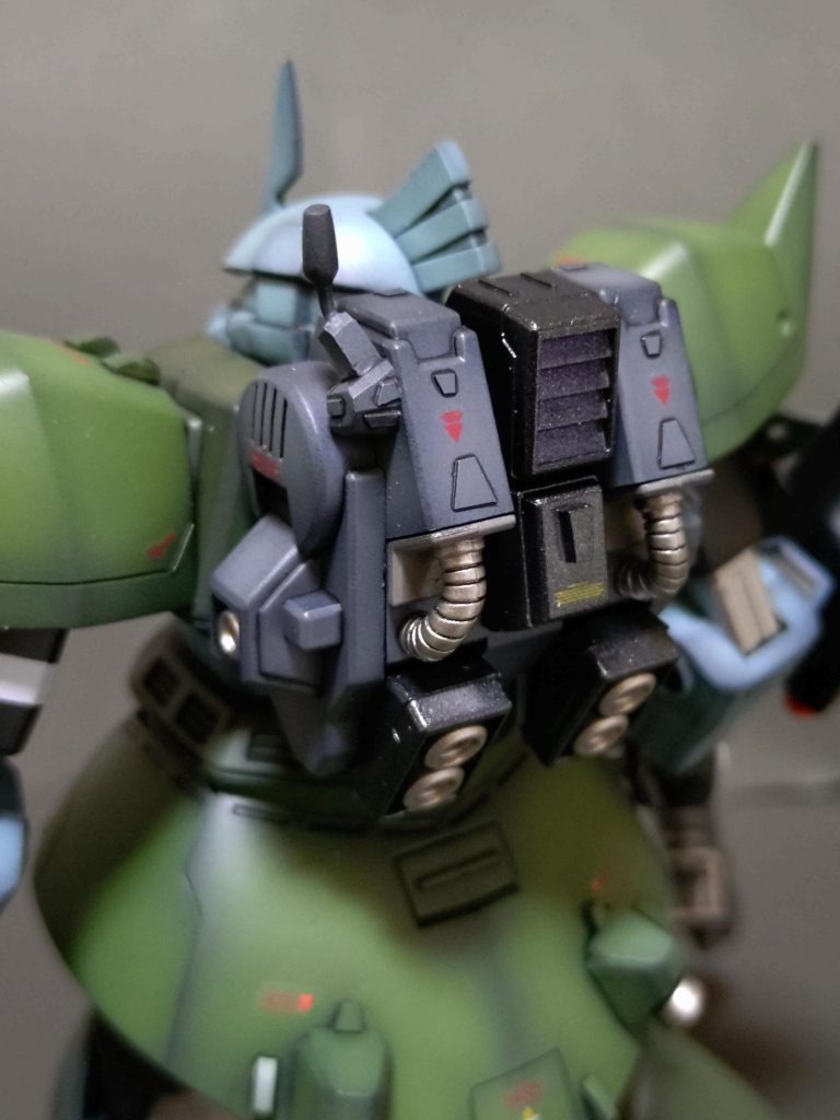 B型バックパック。センサー追加。