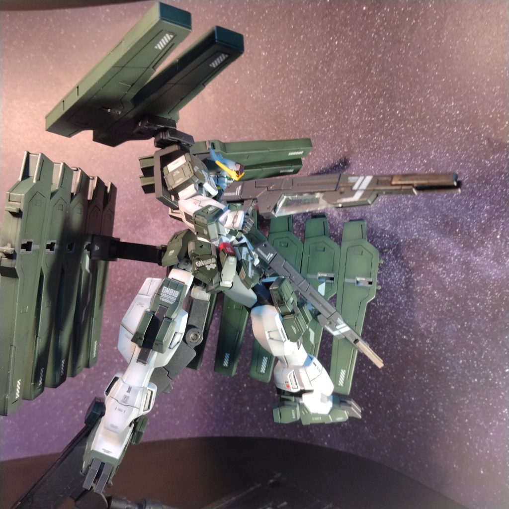 塗装は後から後から塗り分けが見つかってはマスキングの繰り返しみたいになりました😄