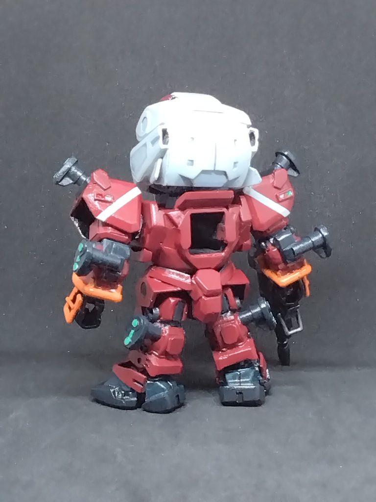 開口部は、元キットのBB戦士エクシアの構造を利用しています。