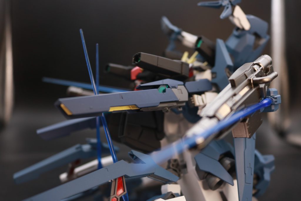 GNバズーカⅡデザイナーズカラーバージョンを意識して調色。