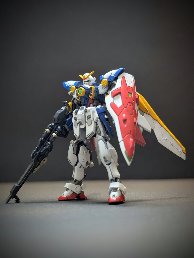 塗装はいつも通りの手順で塗装ベースは黒サフ→ラッカーで基本色→エナメルで部分塗装→Mr.ウェザリングカラーでスミ入れ