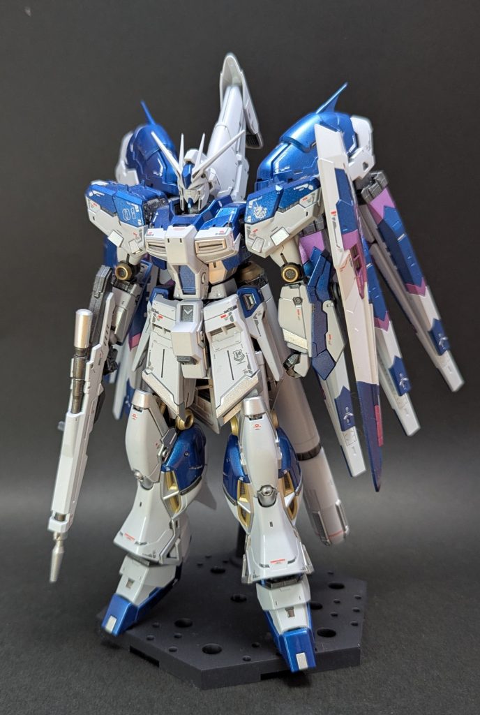 RG Hi-νガンダム–2枚目/制作者：@yujiro_kun